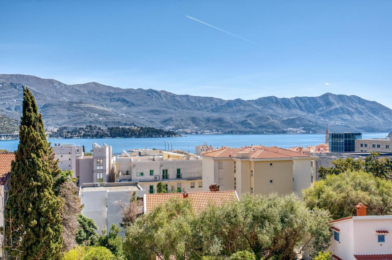 Apartment With A View Budva Exterior photo